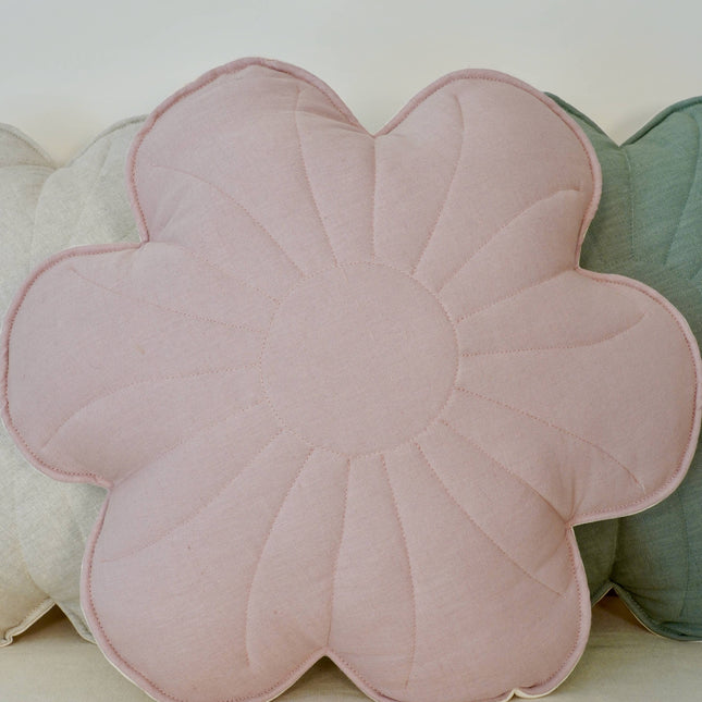 Linnen bloemenkussen „Powder rose”